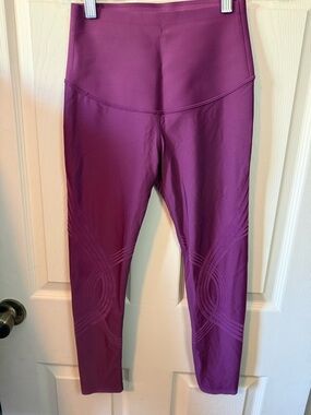 Fanka Body Sculpt High-Waist Purple Sculpting Leggings Capri - Small